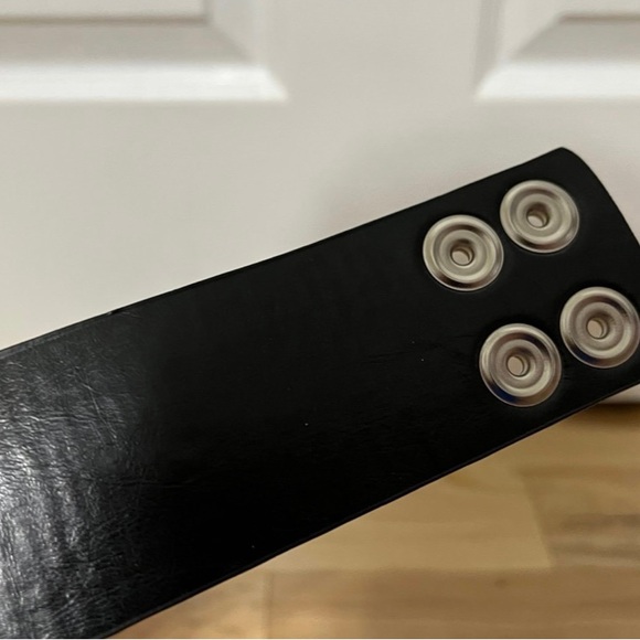 WWE Matt and Jeff Hardy The Hardy Boyz Wrist Cuff - Picture 4 of 5